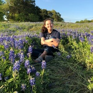 Meet your Posher, Miya